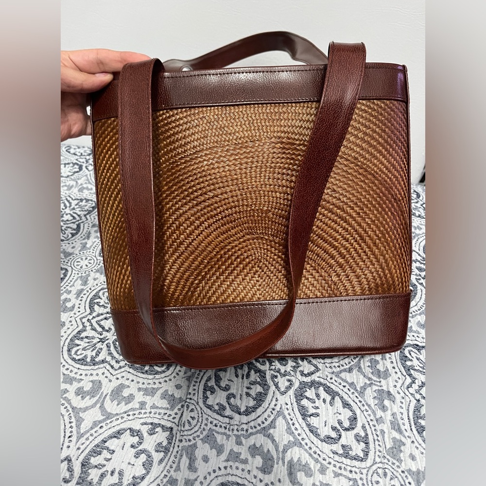 Brown Woven Tote Bag Purse with Dark Brown Trim - Picture 4 of 10
